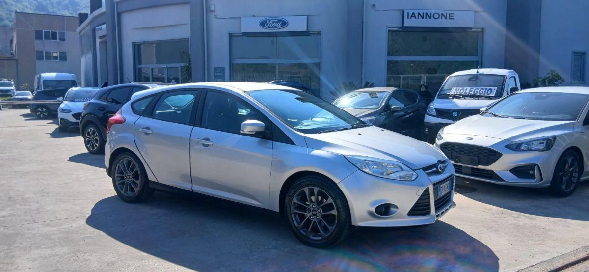 Ford Focus 1.6 (100CV) 5p. Ikon