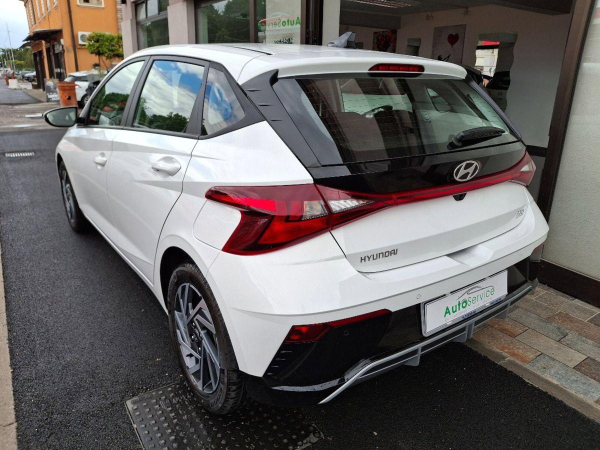 Hyundai i20 1.0 t-gdi 48V Connectline imt (10)