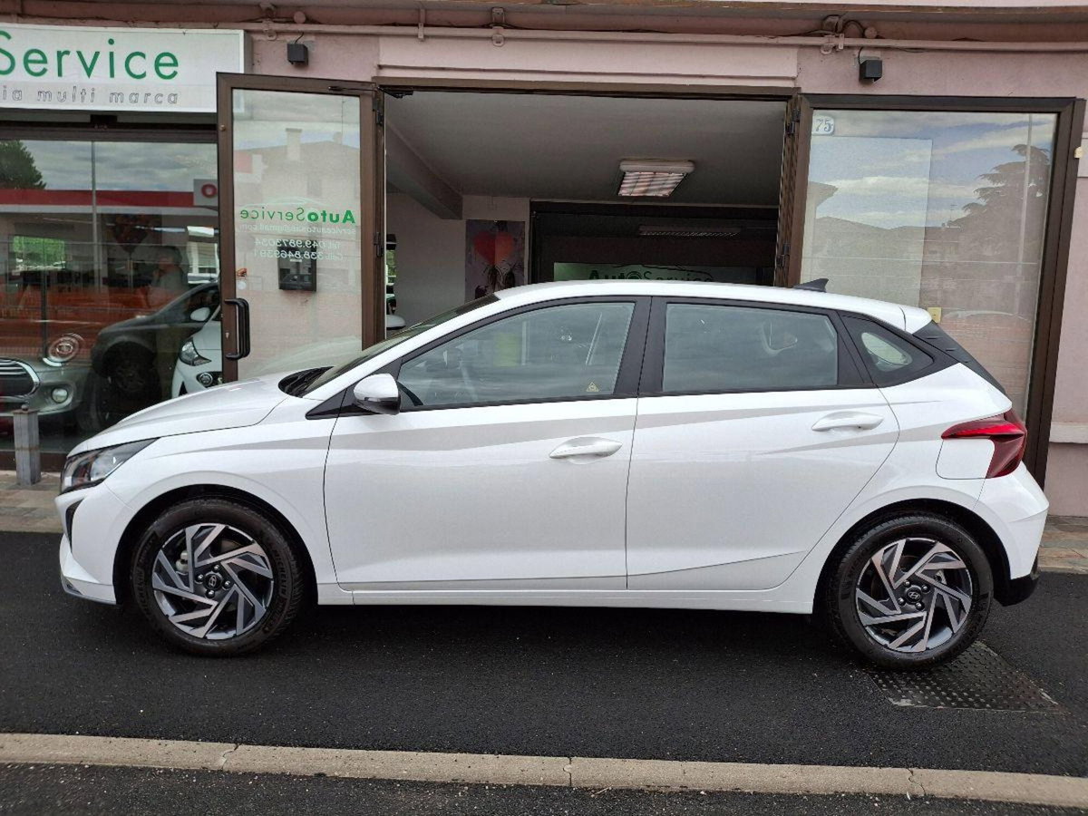 Hyundai i20 1.0 t-gdi 48V Connectline imt (13)