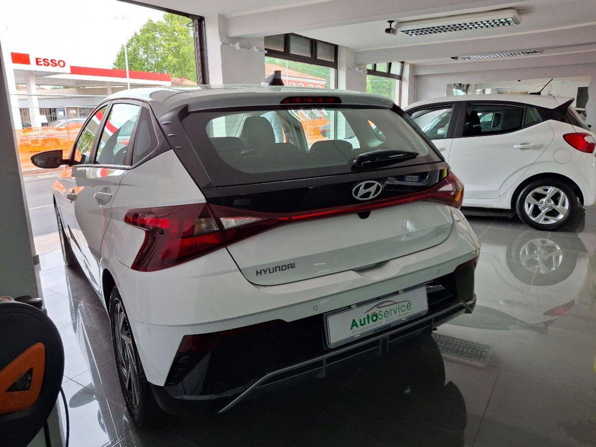 Hyundai i20 1.0 t-gdi 48V Connectline imt (17)