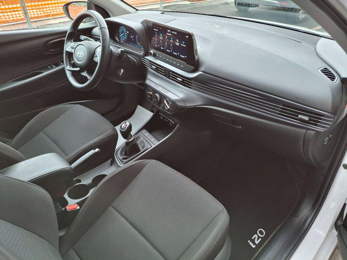 Hyundai i20 1.0 t-gdi 48V Connectline imt (9)