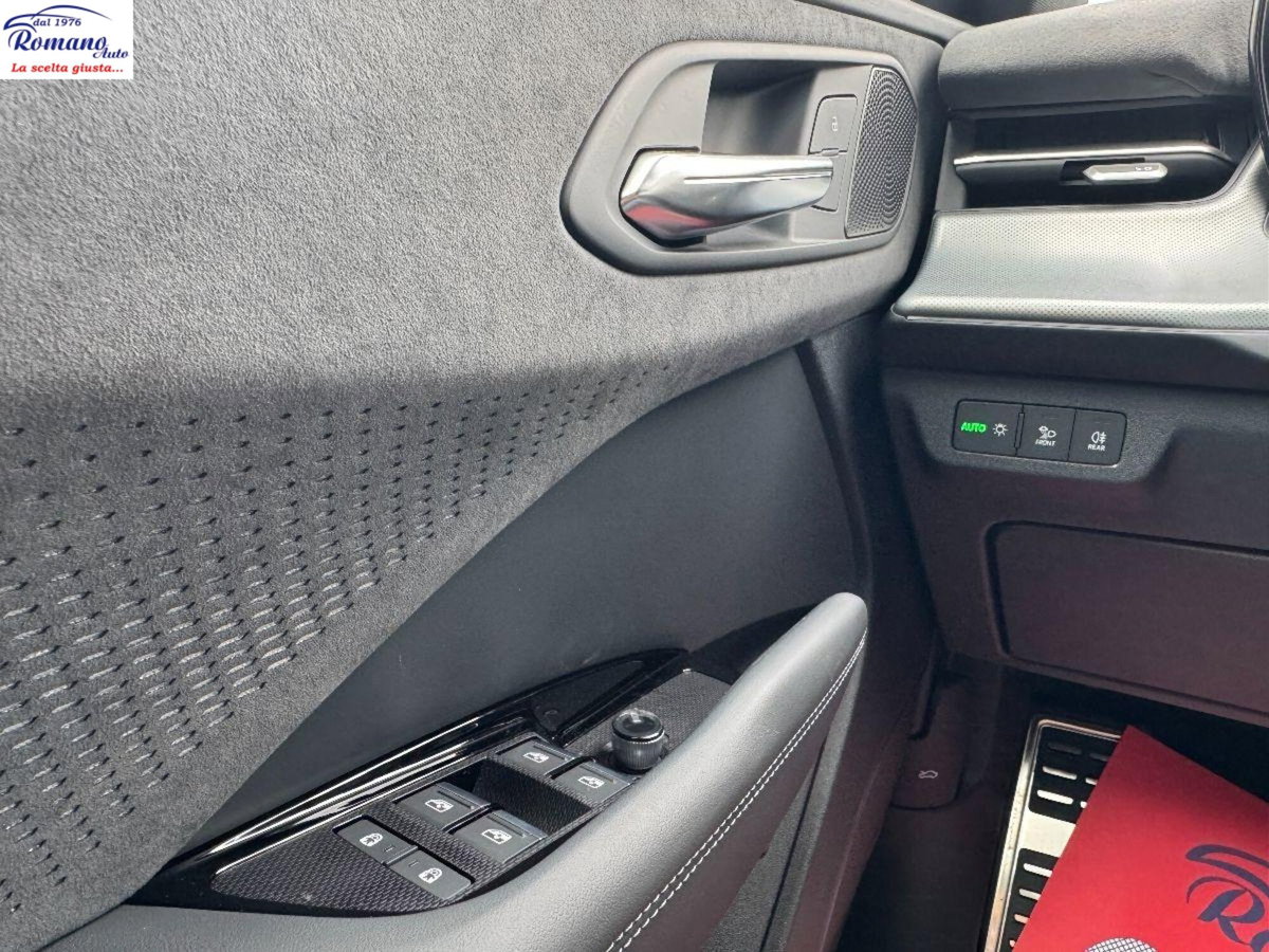 Audi Q3 Sportback 35 TDI S line edition (18)
