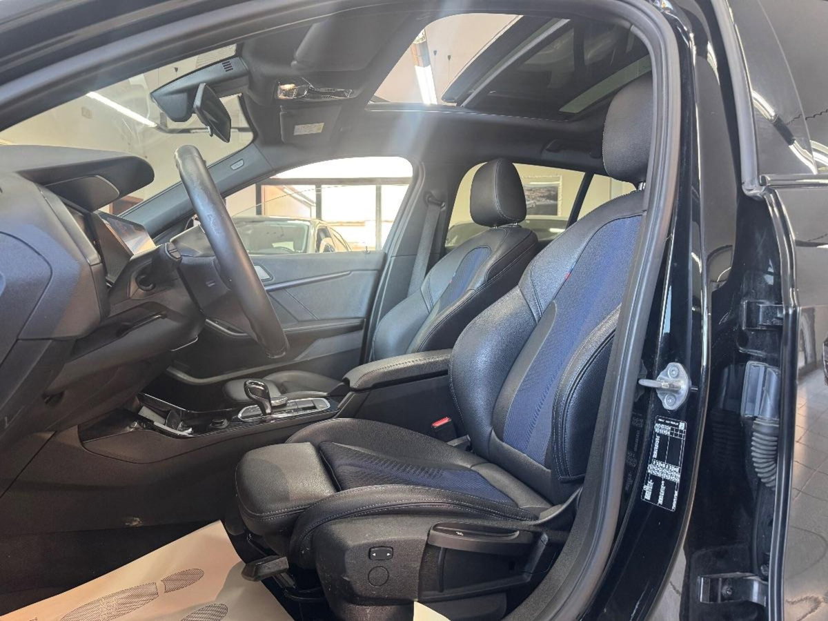 BMW Serie 1 5p. 116d 5p. Msport (11)
