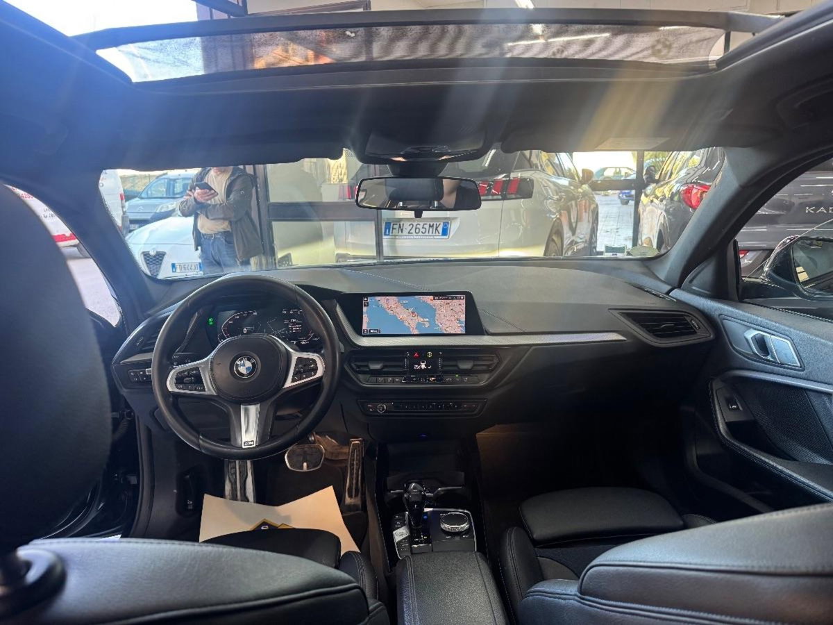 BMW Serie 1 5p. 116d 5p. Msport (12)