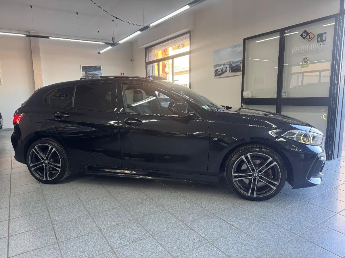 BMW Serie 1 5p. 116d 5p. Msport (4)