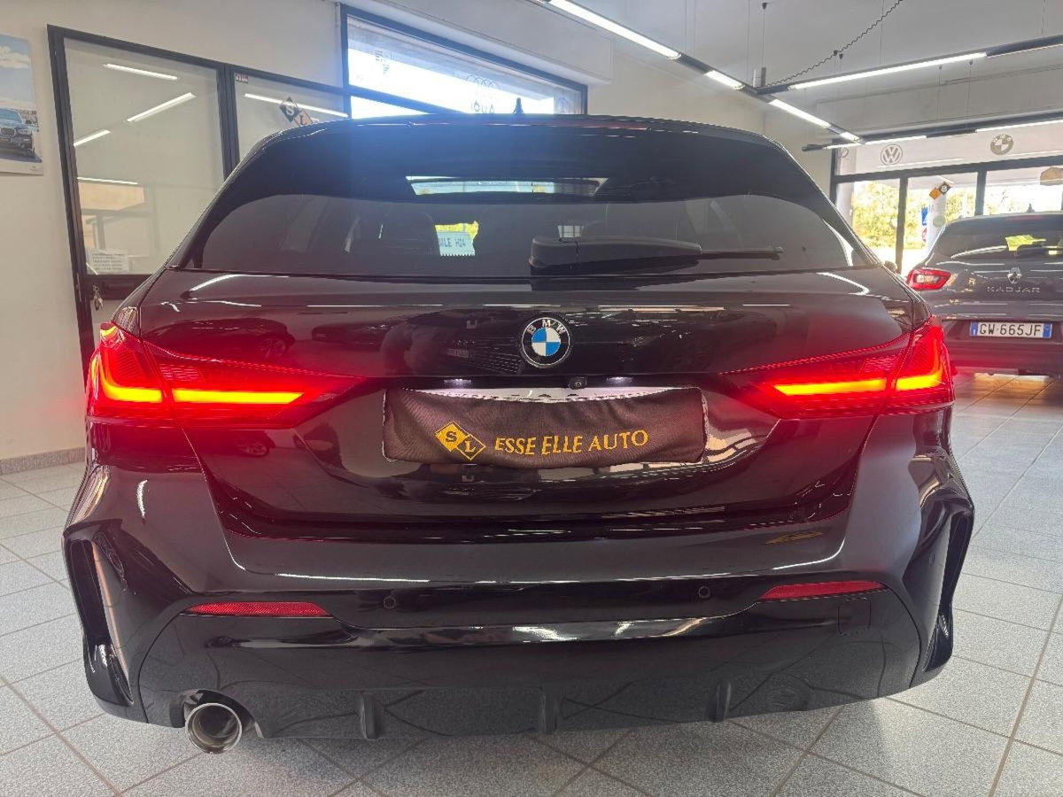 BMW Serie 1 5p. 116d 5p. Msport (6)