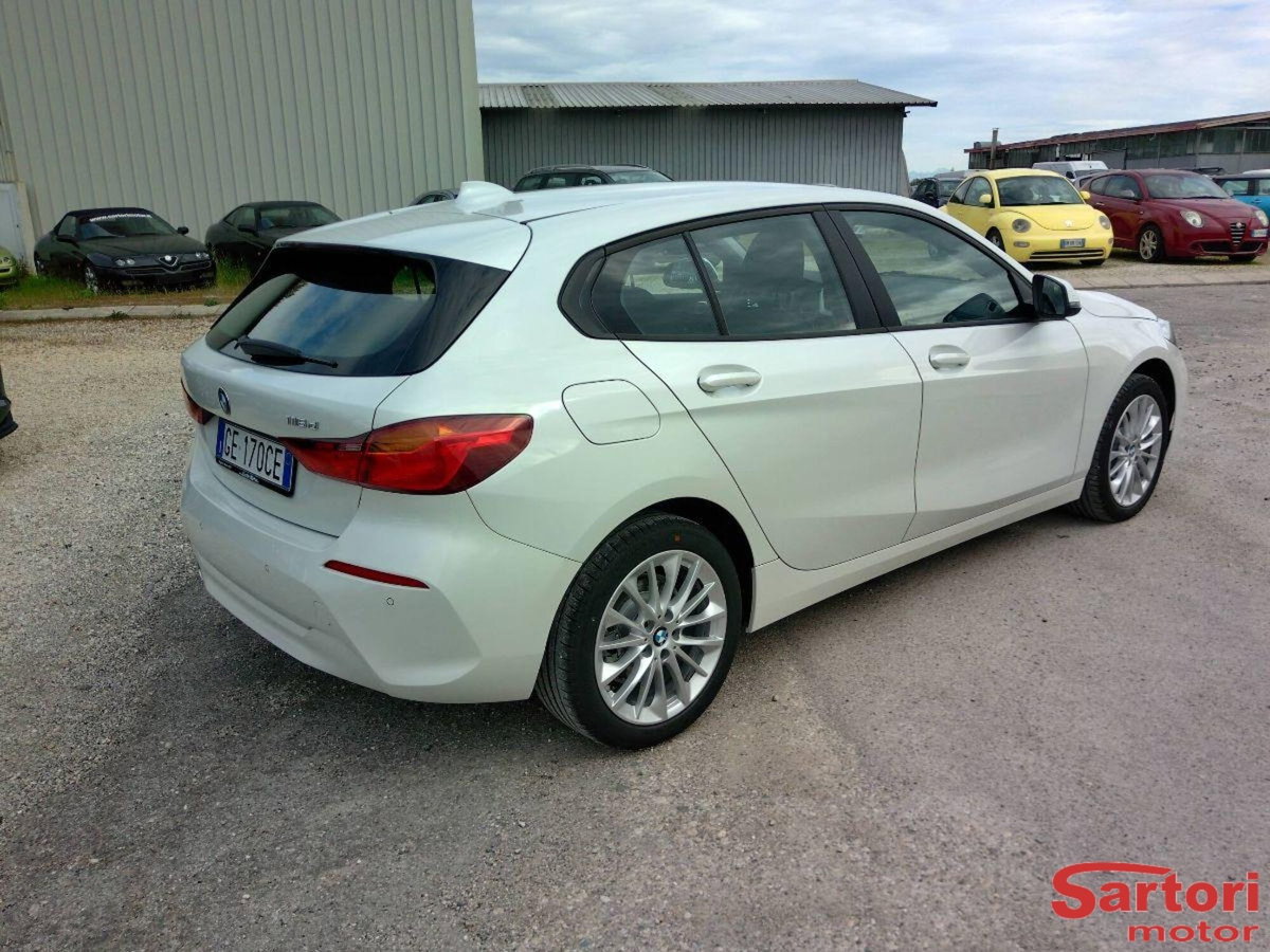 BMW Serie 1 5p. 116d 5p. Advantage (3)