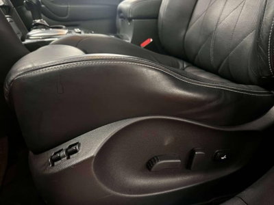 Infiniti FX FX30d S (11)