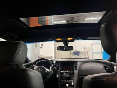 Infiniti FX FX30d S (12)
