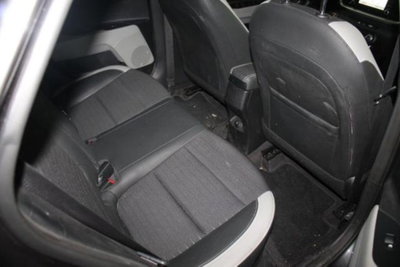 Kia Stonic 1.2 ECO GPL Urban (6)