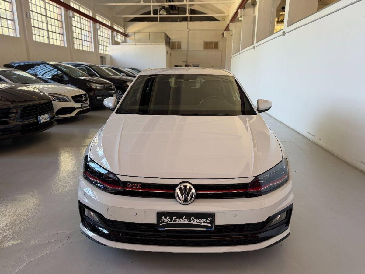 Volkswagen Polo 2.0 TSI DSG GTI BlueMotion Technology (2)