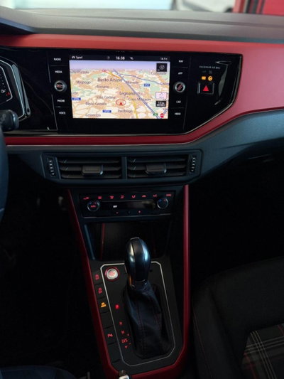 Volkswagen Polo 2.0 TSI DSG GTI BlueMotion Technology (8)