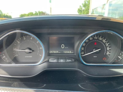Peugeot 2008 82 S&S Allure (12)