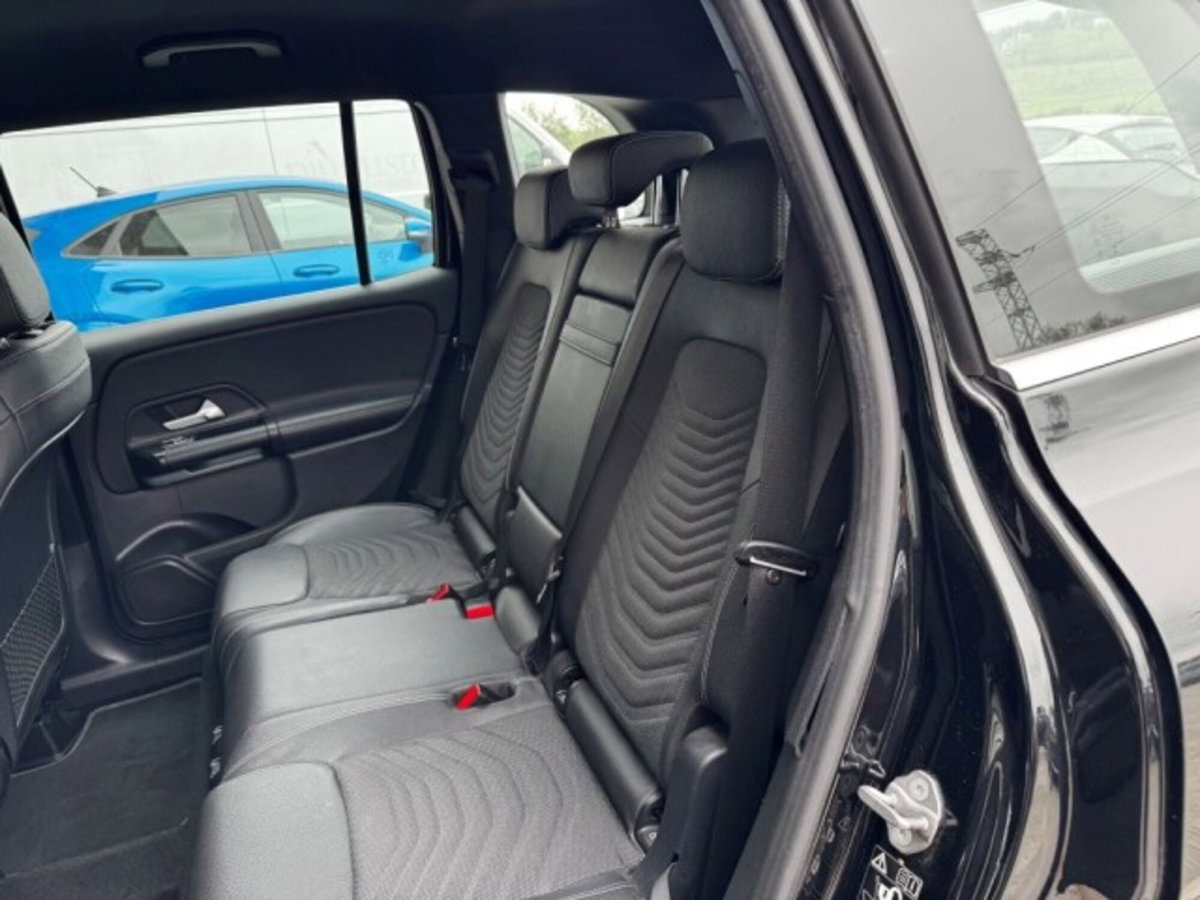 Mercedes-Benz GLB 180 d Business Extra auto 7p.ti (15)
