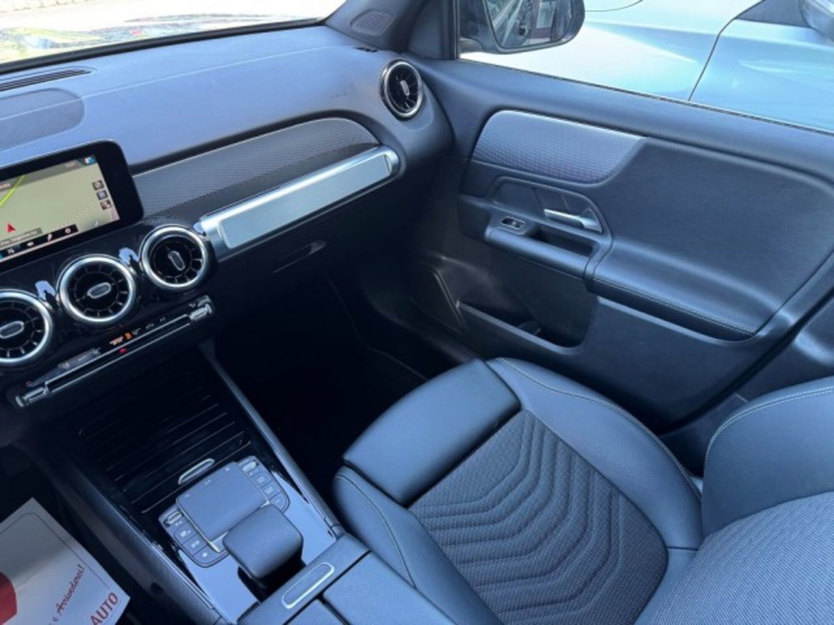 Mercedes-Benz GLB 180 d Business Extra auto 7p.ti (16)