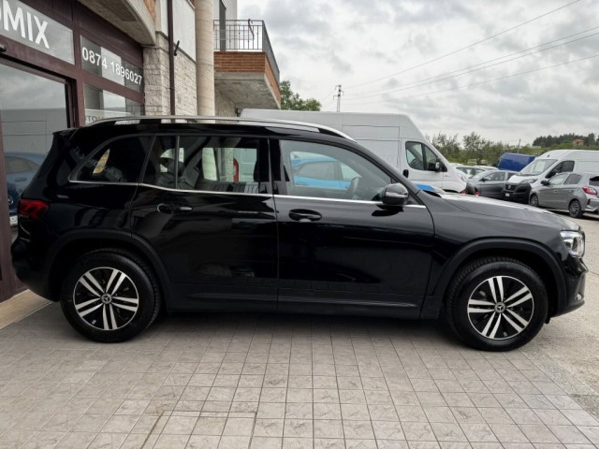 Mercedes-Benz GLB 180 d Business Extra auto 7p.ti (8)
