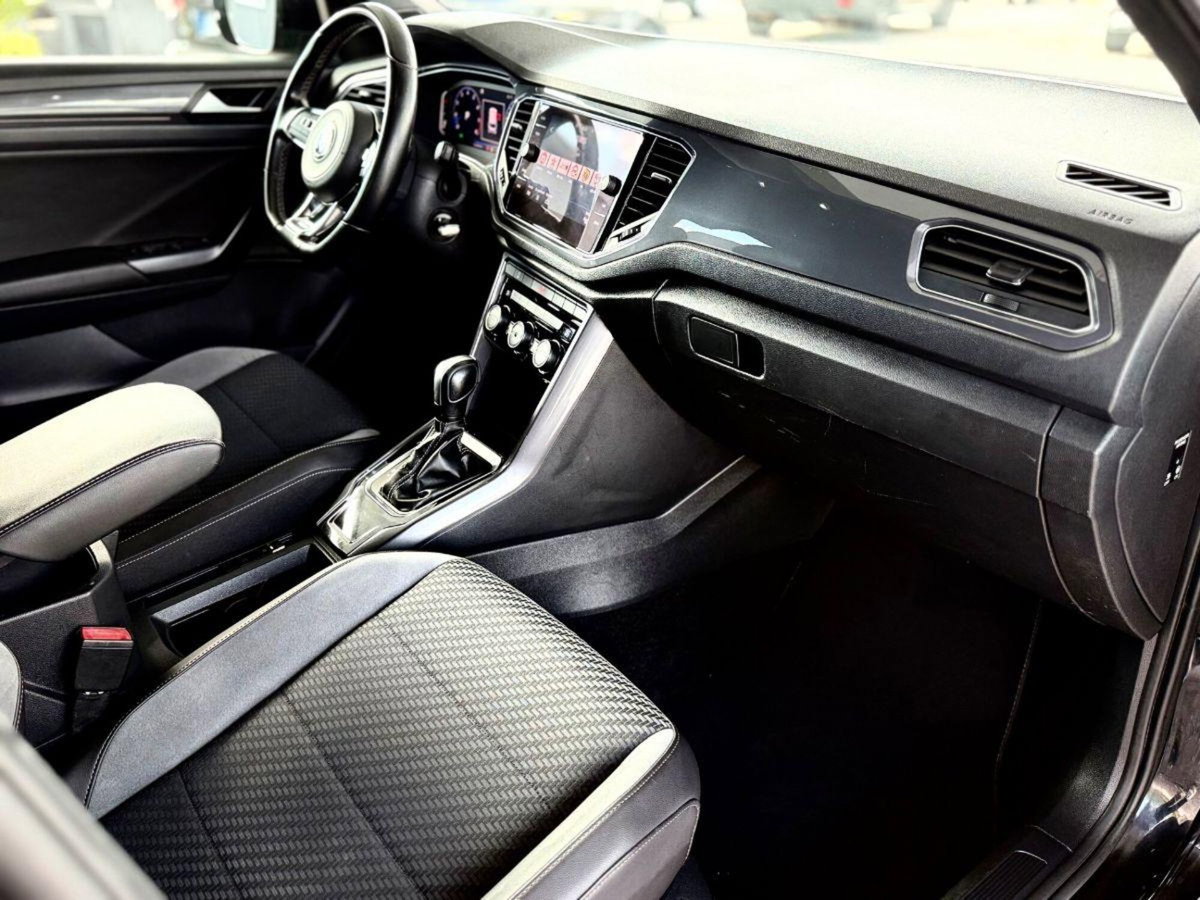 Volkswagen T-Roc 1.5 TSI ACT Advanced BlueMotion Technology (13)