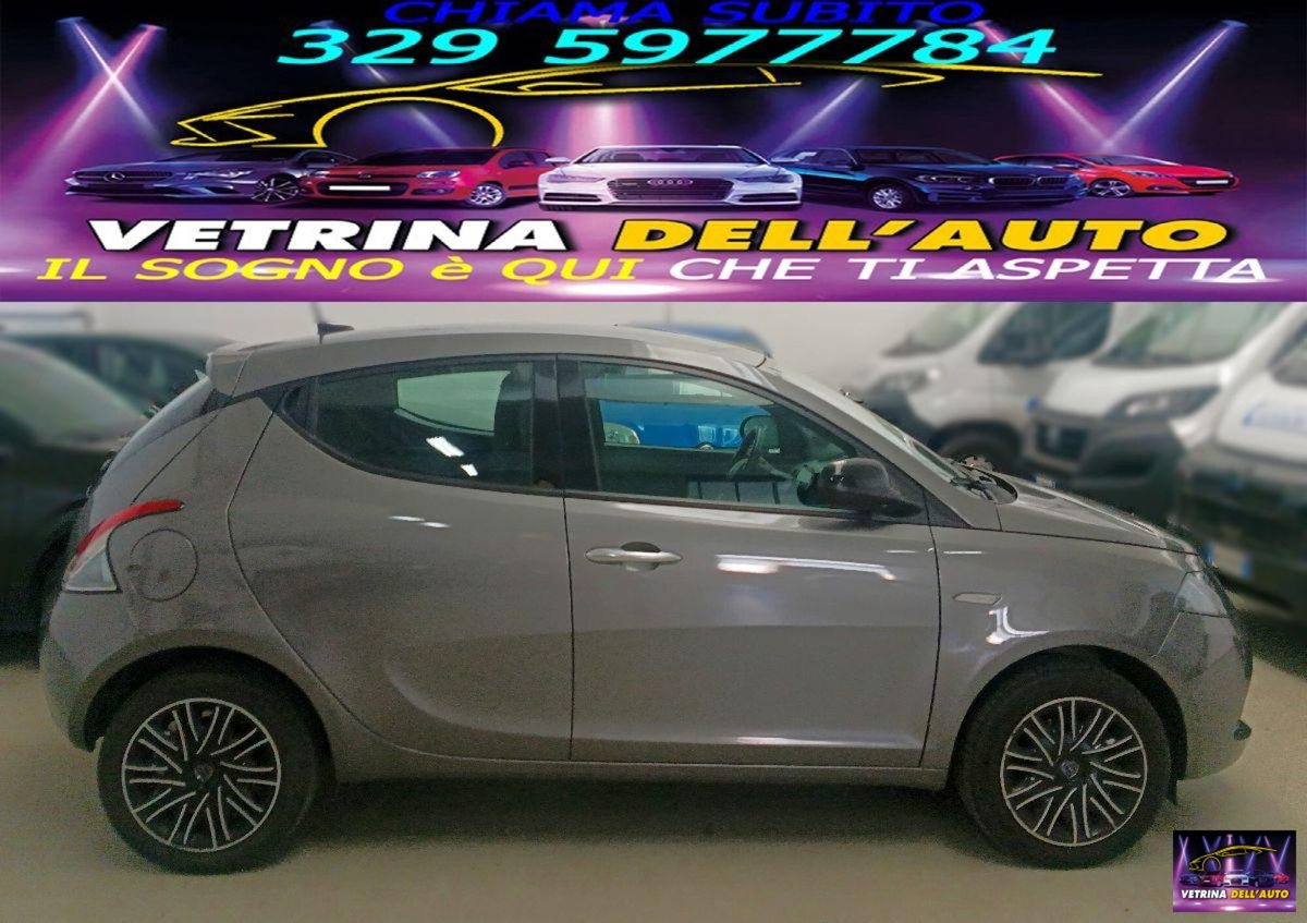 Lancia Ypsilon 1.0 FireFly 5 porte S&S Hybrid Ecochic Gold (2)