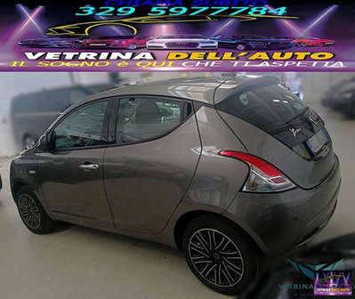 Lancia Ypsilon 1.0 FireFly 5 porte S&S Hybrid Ecochic Gold (7)