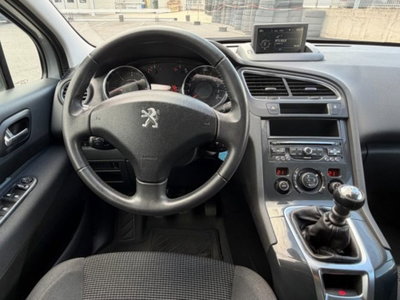 Peugeot 5008 BlueHDi 120 S&S Business (7)