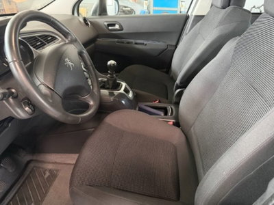 Peugeot 5008 BlueHDi 120 S&S Business (8)