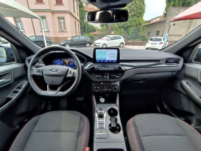 Ford Kuga 2.5 Plug In Hybrid 225 CV CVT 2WD ST-Line (11)