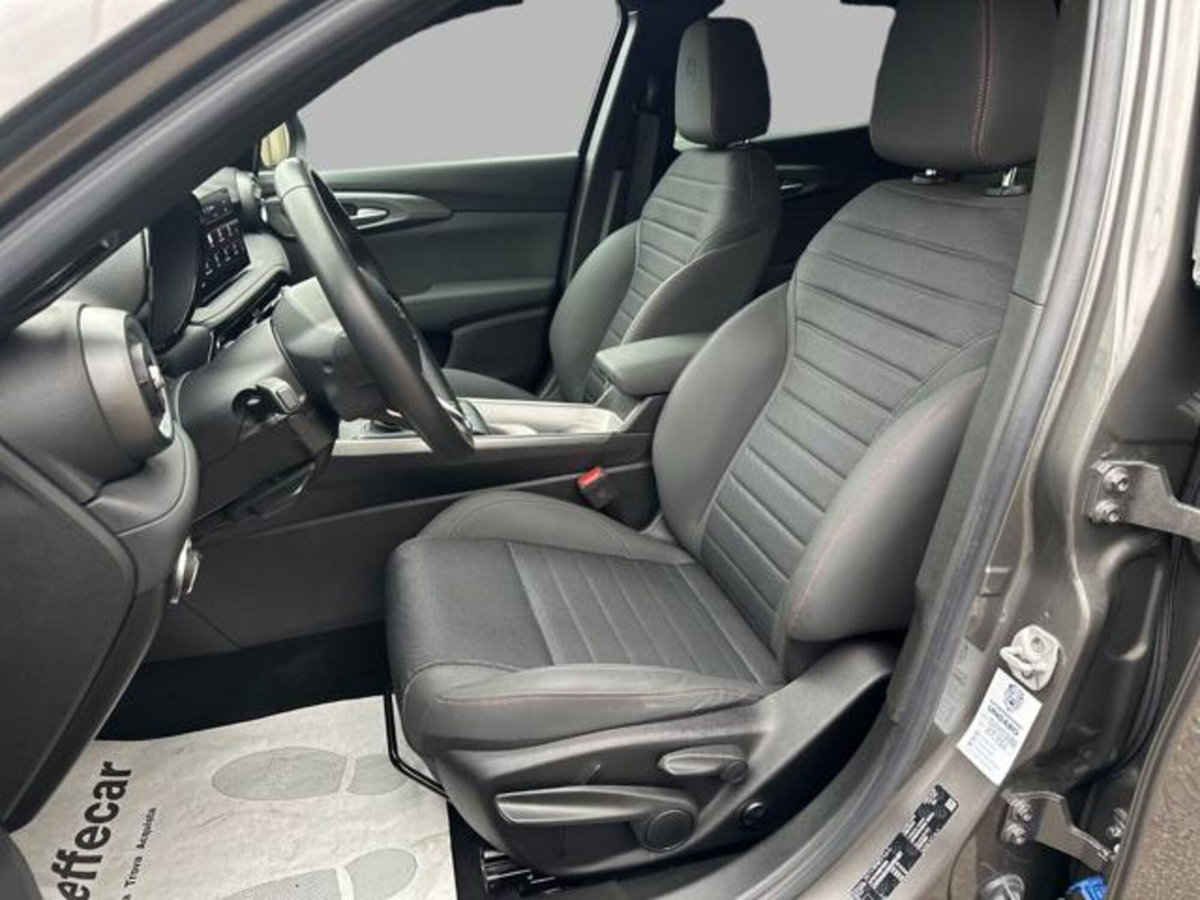 Alfa Romeo Tonale Tonale 1.5 130 CV MHEV TCT7 Super (11)