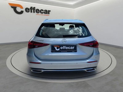 Mercedes-Benz Classe C Station Wagon 220 d Mild hybrid 4Matic Business (5)