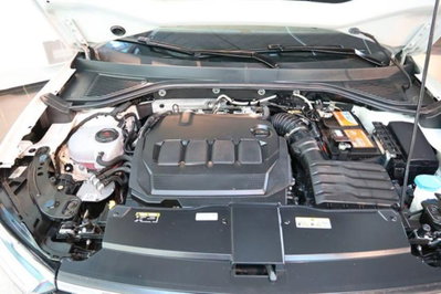 Volkswagen T-Roc 2.0 tdi Life 115cv (11)