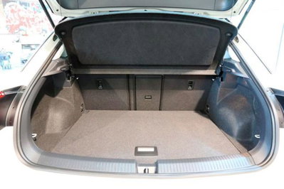 Volkswagen T-Roc 2.0 tdi Life 115cv (12)