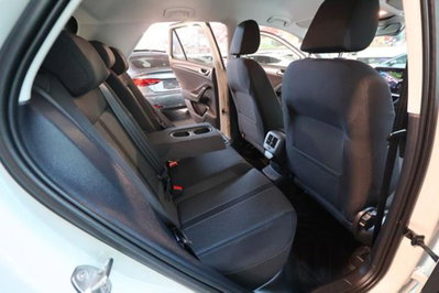 Volkswagen T-Roc 2.0 tdi Life 115cv (18)