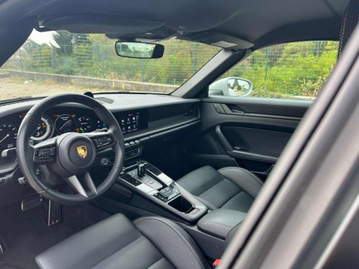 Porsche 911 Cabrio Targa 3.0 4 GTS (14)