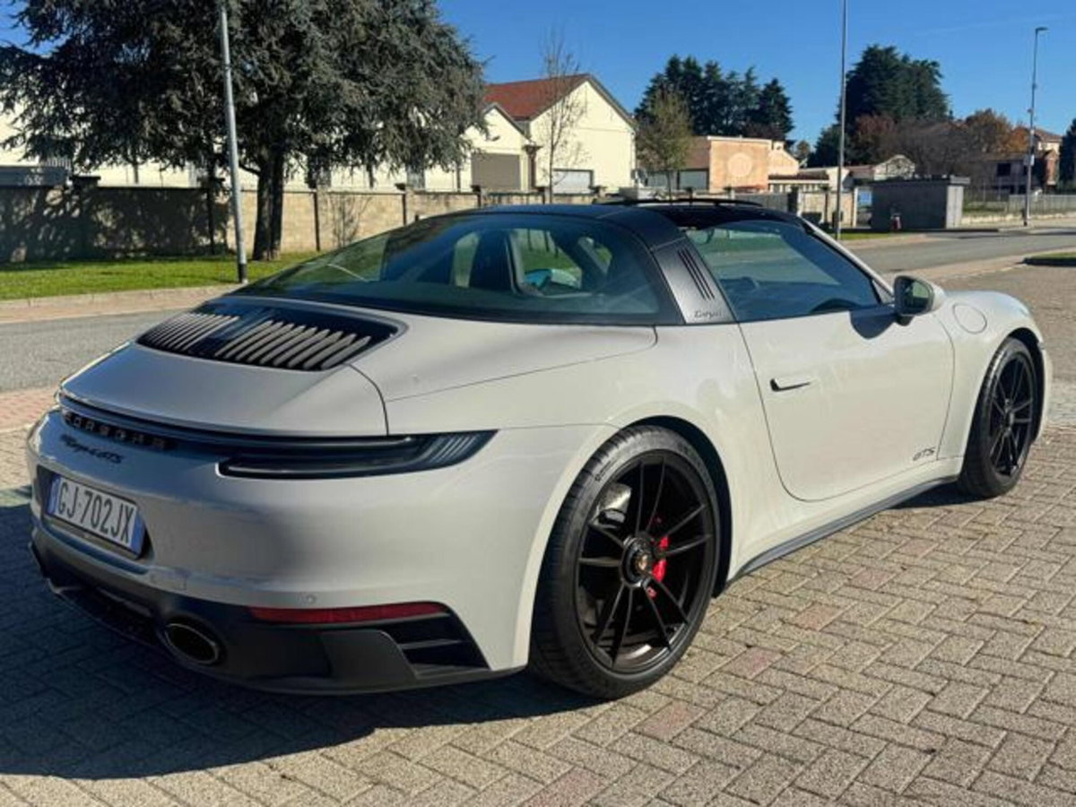 Porsche 911 Cabrio Targa 3.0 4 GTS (17)