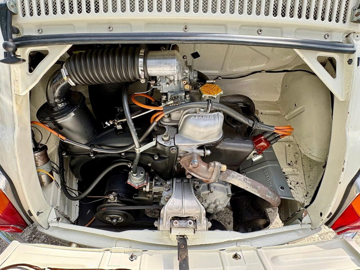 Abarth 595 595 1.4 Turbo T-Jet 145 CV (18)