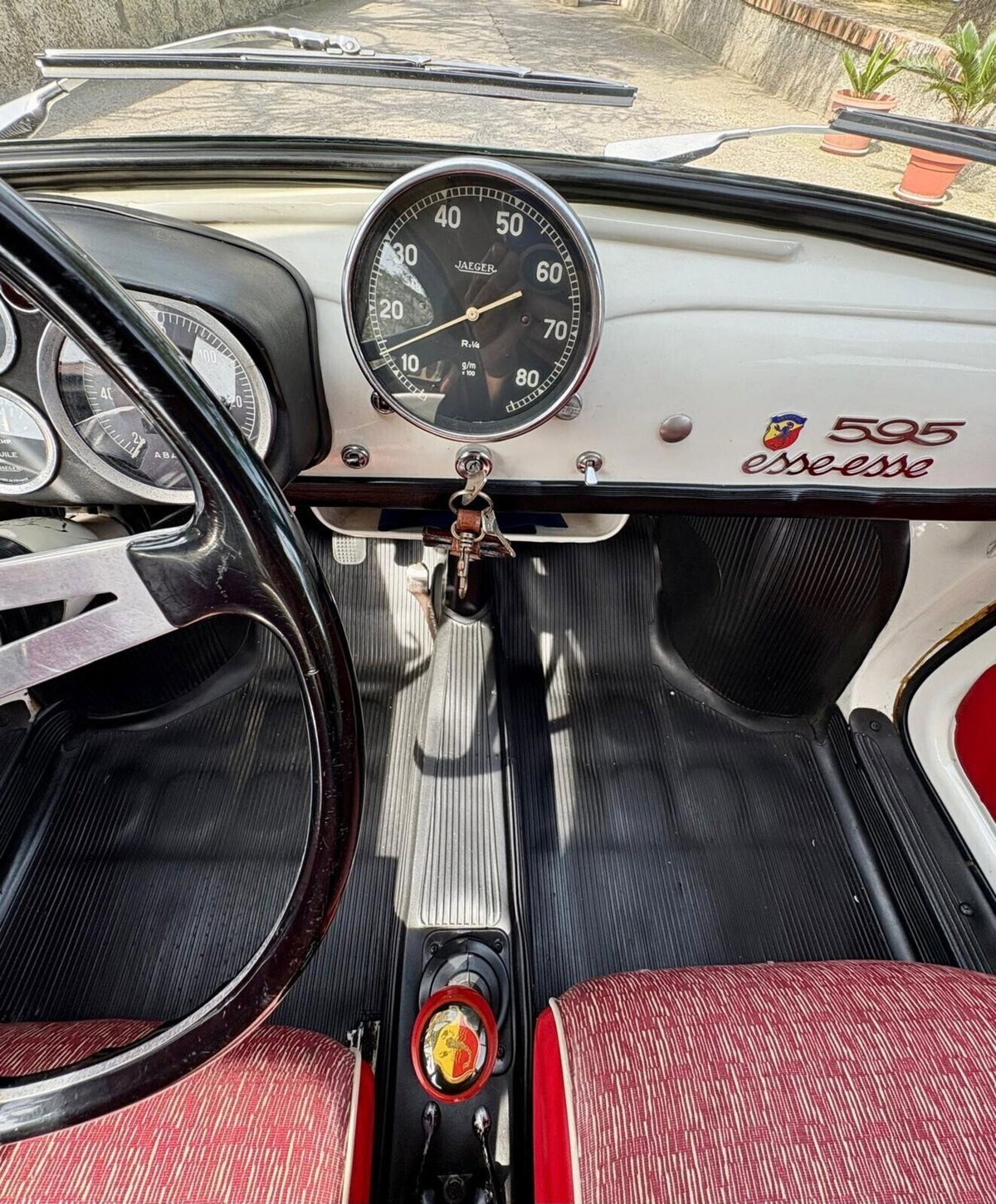 Abarth 595 595 1.4 Turbo T-Jet 145 CV (9)
