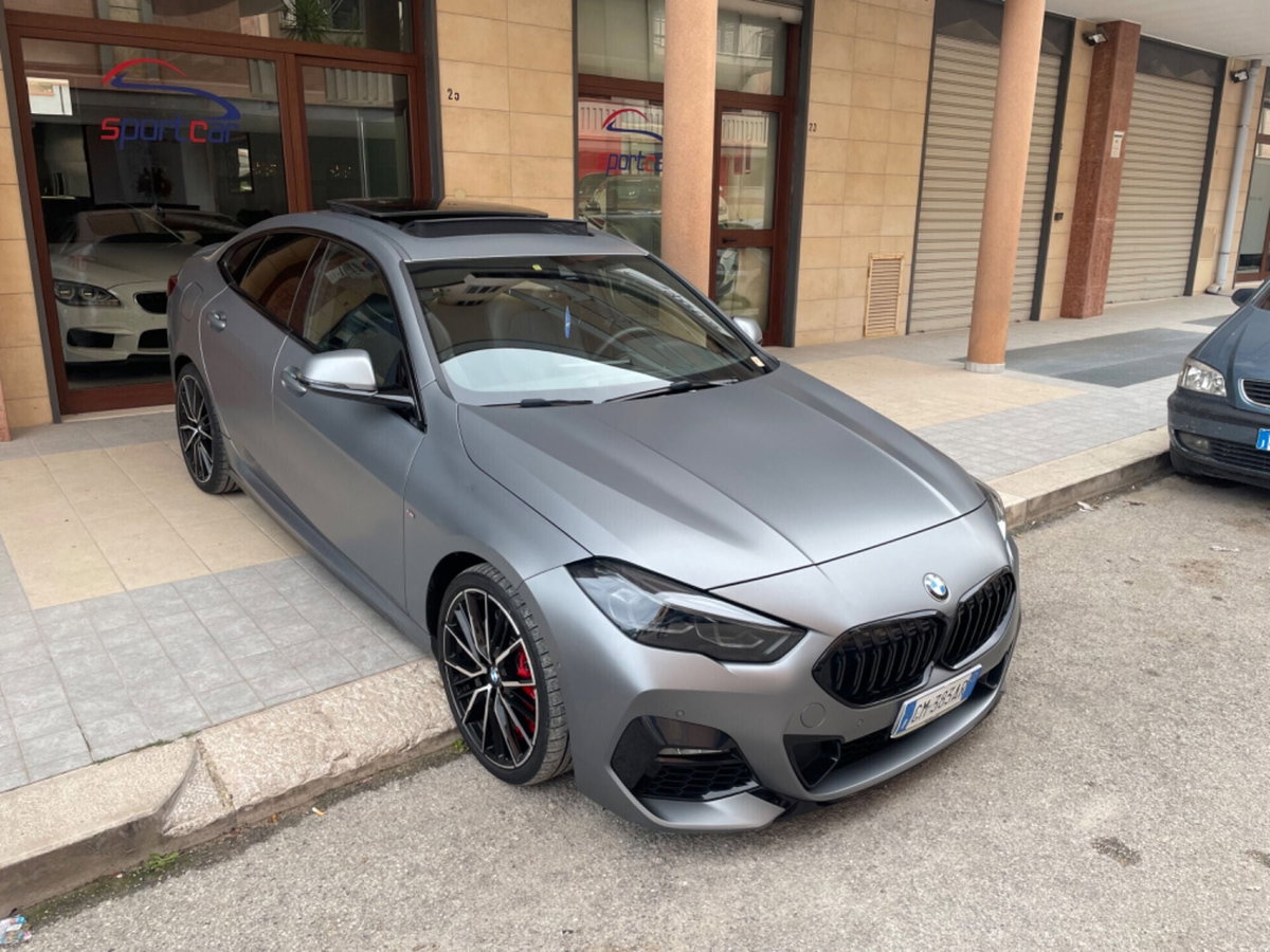 BMW Serie 2 Coupé 218d  Msport (2)