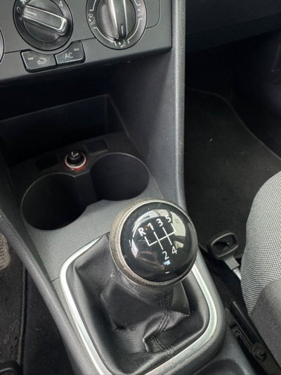 Volkswagen Polo 1.6 TDI DPF 5 porte Comf. BlueMotion Technology (12)