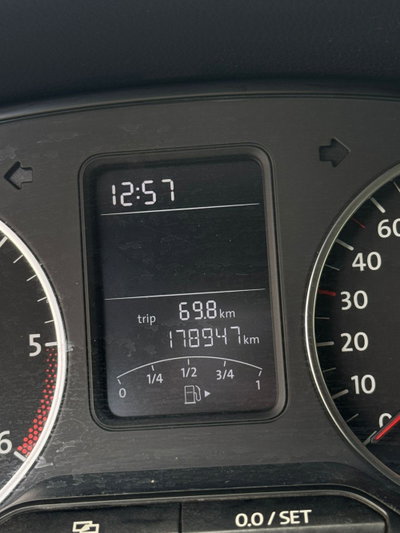 Volkswagen Polo 1.6 TDI DPF 5 porte Comf. BlueMotion Technology (9)