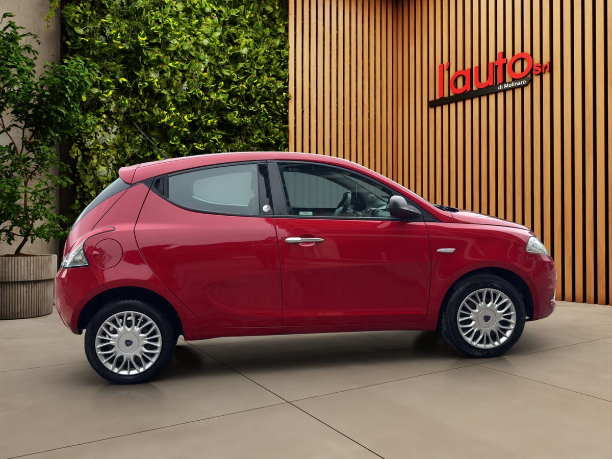 Lancia Ypsilon 1.2 69 CV 5 porte GPL Ecochic Unyca (6)