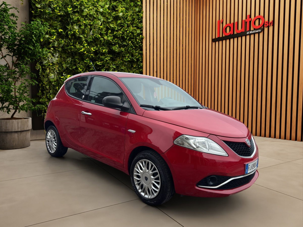 Lancia Ypsilon 1.2 69 CV 5 porte GPL Ecochic Unyca (7)