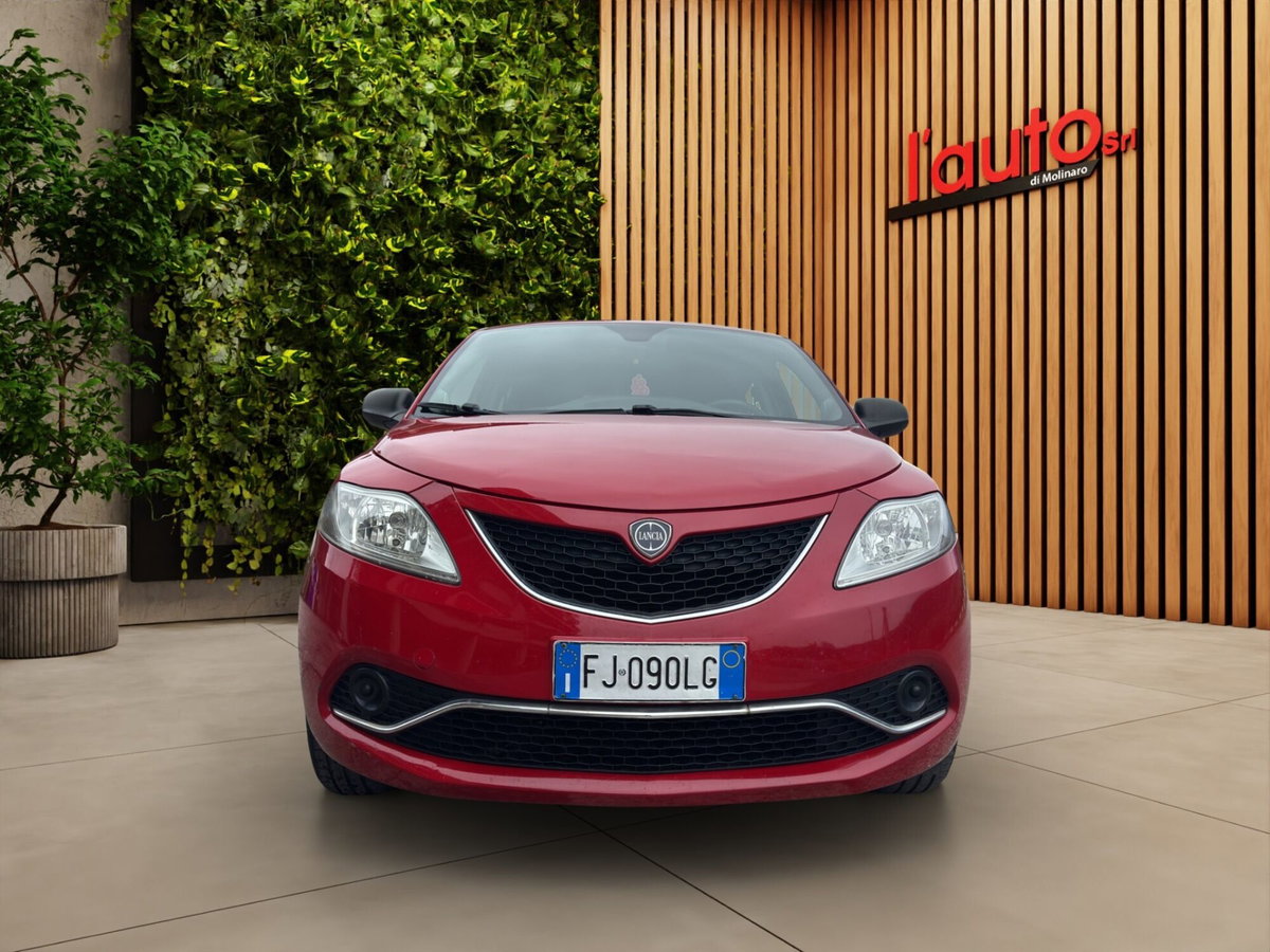 Lancia Ypsilon 1.2 69 CV 5 porte GPL Ecochic Unyca (8)