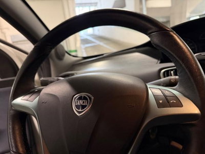 Lancia Ypsilon 1.0 FireFly 5 porte S&S Hybrid Gold Plus (13)