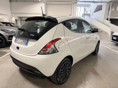 Lancia Ypsilon 1.0 FireFly 5 porte S&S Hybrid Gold Plus (7)