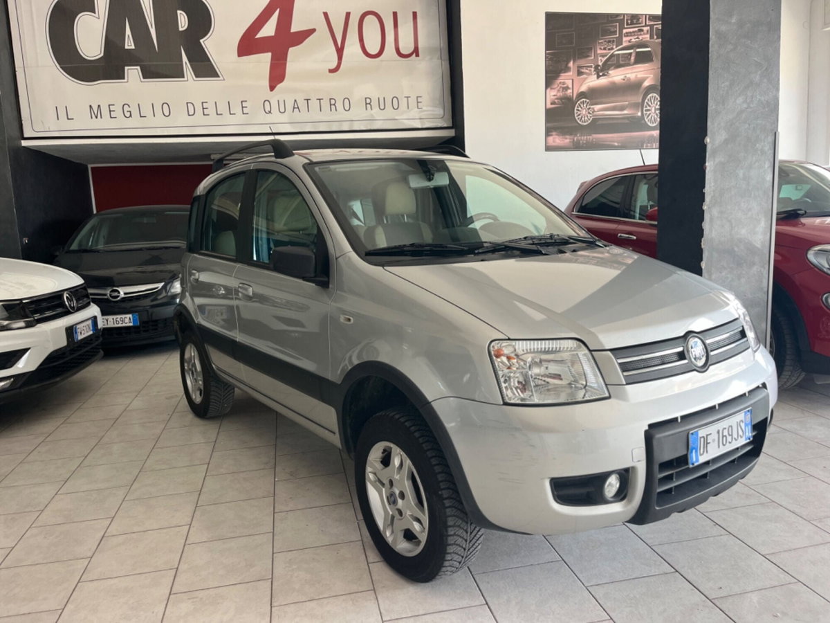 Fiat Panda 1.3 MJT 16V 4x4 Climbing (2)