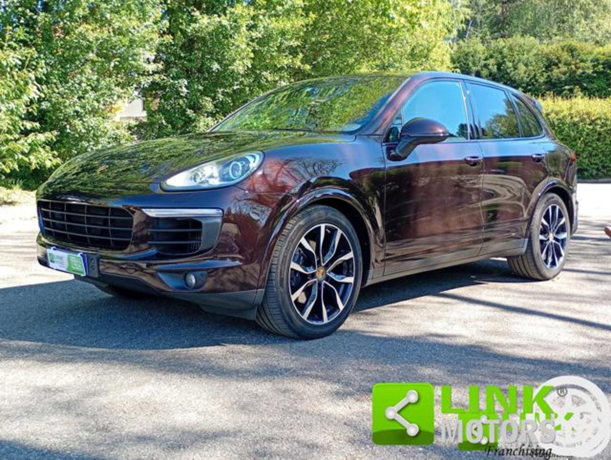 Porsche Cayenne 3.0 Diesel 250CV Platinum Edition (11)