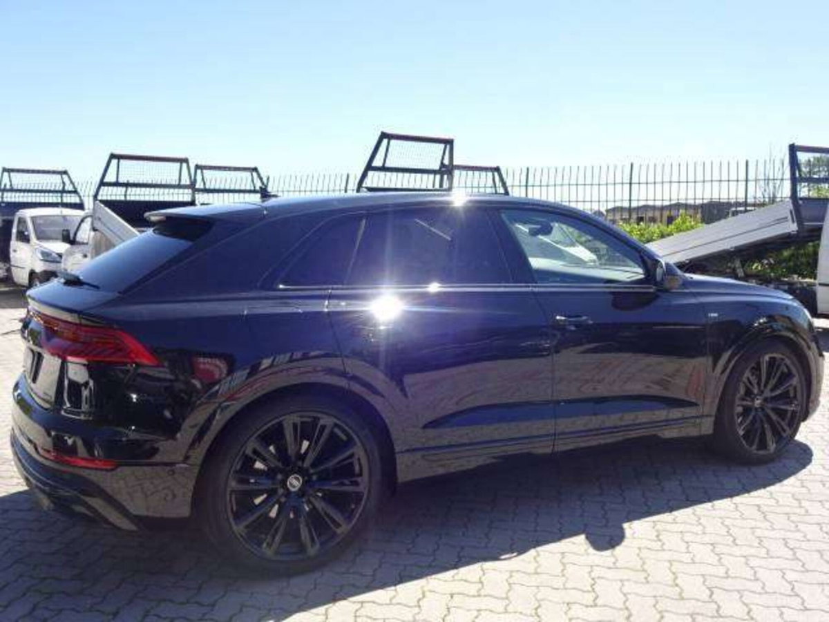 Audi Q8 Q8 50 TDI 286 CV quattro tiptronic Sport (4)