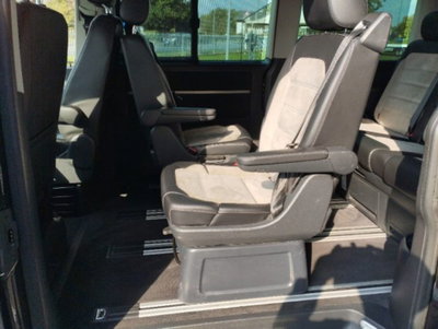 Volkswagen Multivan 2.0 TDI 204CV DSG 4Motion Comfortline (10)