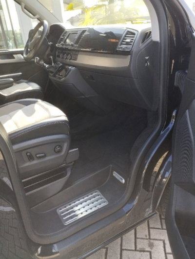Volkswagen Multivan 2.0 TDI 204CV DSG 4Motion Comfortline (11)