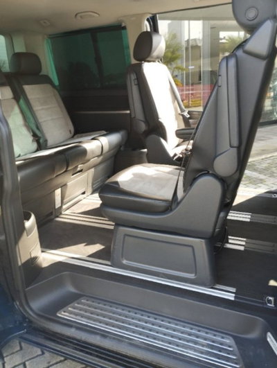 Volkswagen Multivan 2.0 TDI 204CV DSG 4Motion Comfortline (12)