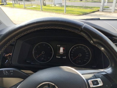 Volkswagen Multivan 2.0 TDI 204CV DSG 4Motion Comfortline (15)
